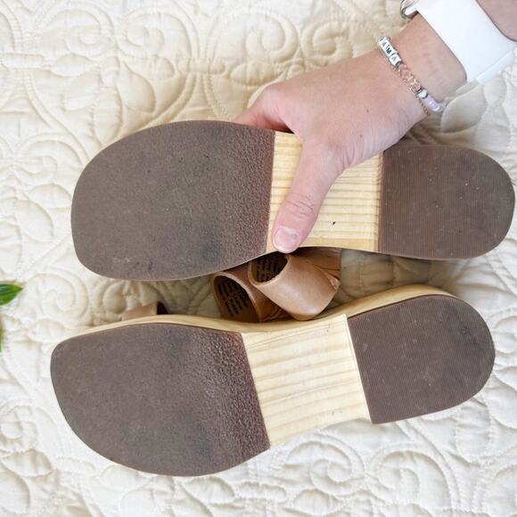 Nisolo Ellie All-Day Clogs Almond Sz 8 - Picture 5 of 7